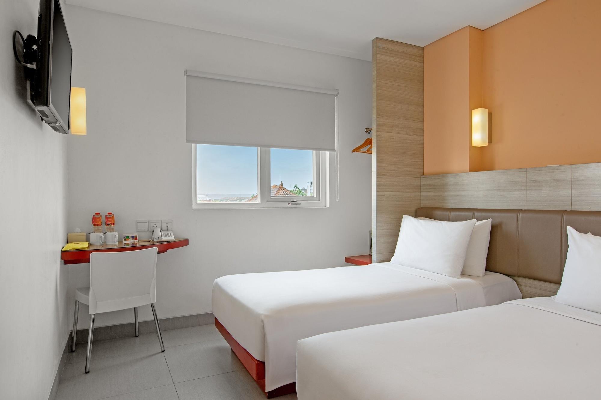 Carani Hotel Yogyakarta Kültér fotó